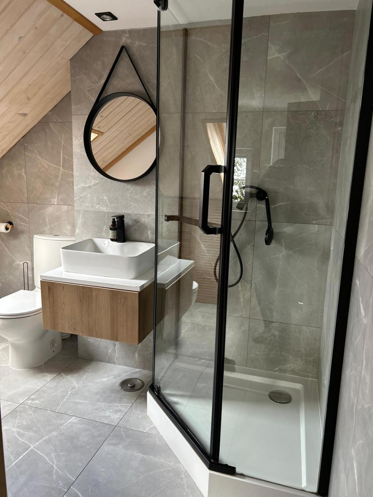 Hotel Poloninka Ustrzyki Górne Esterno foto