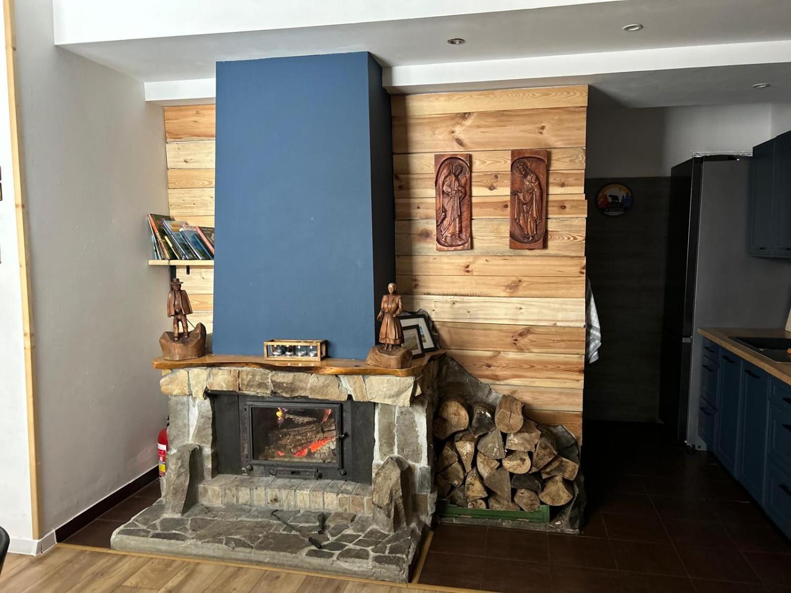 Hotel Poloninka Ustrzyki Górne Esterno foto