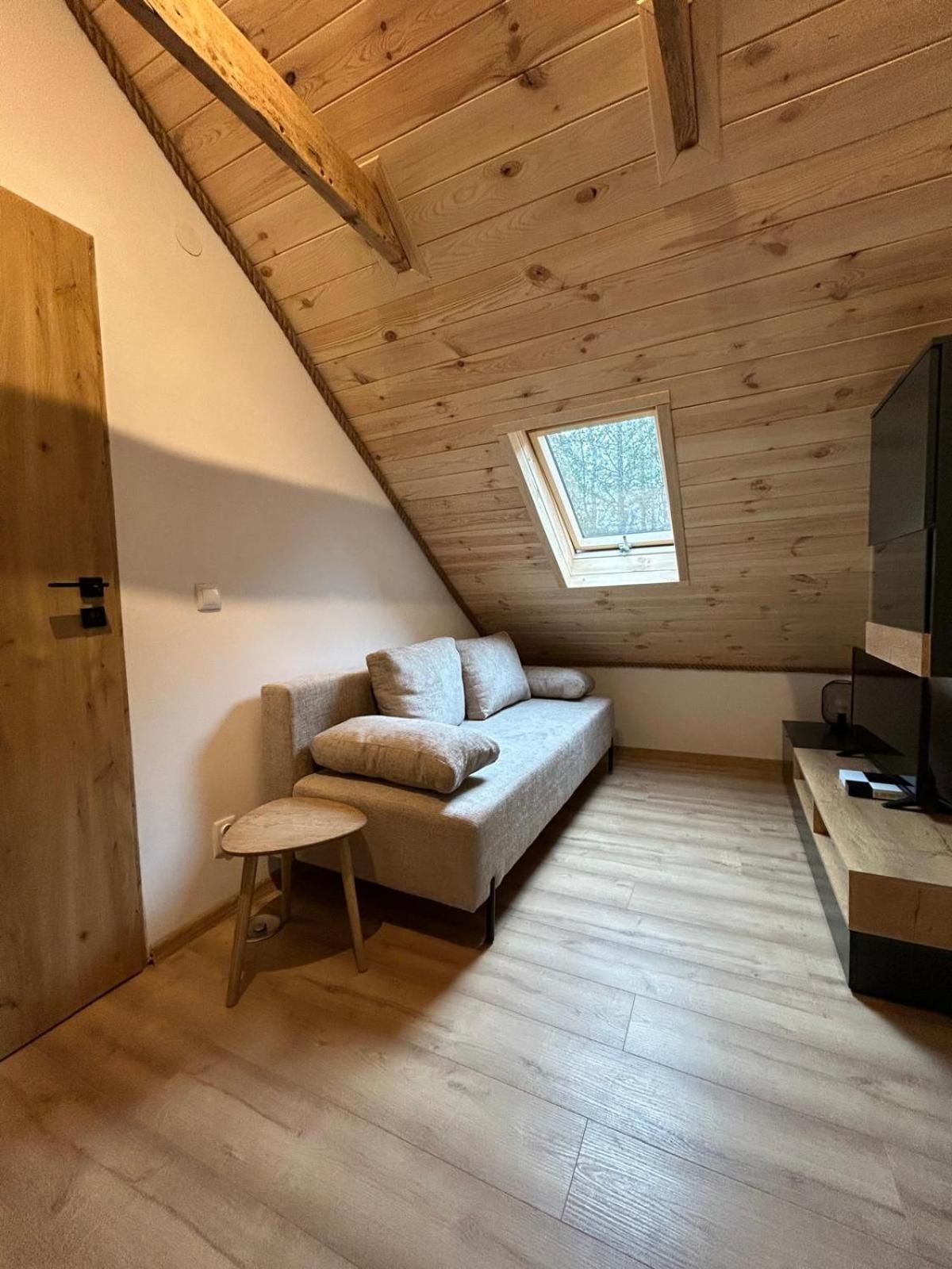 Hotel Poloninka Ustrzyki Górne Esterno foto