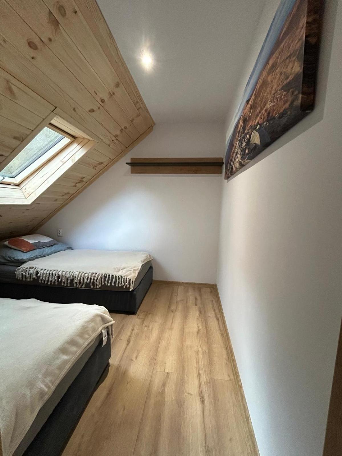 Hotel Poloninka Ustrzyki Górne Esterno foto